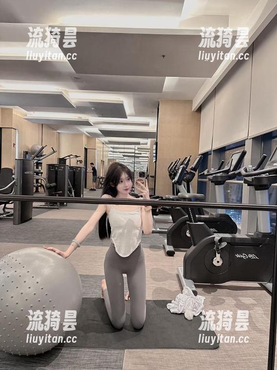 跟随166.su的线路，黑料争先恐后冲上来！