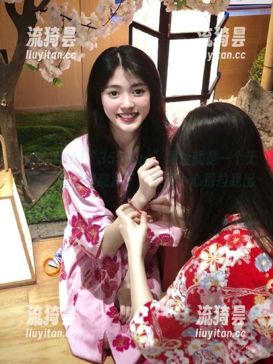 “355.fun”网址就是一个无底洞，我愈陷愈深了，大家小心别拉我出去！
