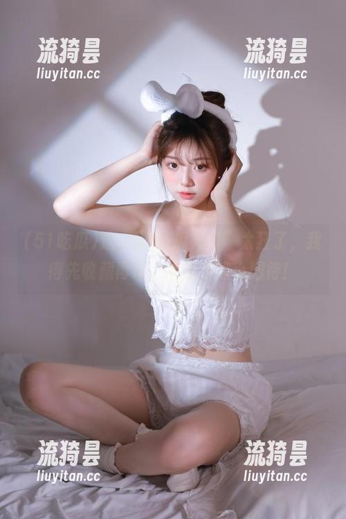 这“51吃瓜入口”太狂了，我得先收藏再说，心里有点小期待！