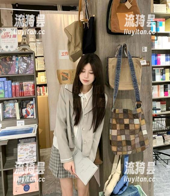 51吃瓜 收藏与51吃瓜入口的奇妙旅程,听瓜说潮流,跟着我走