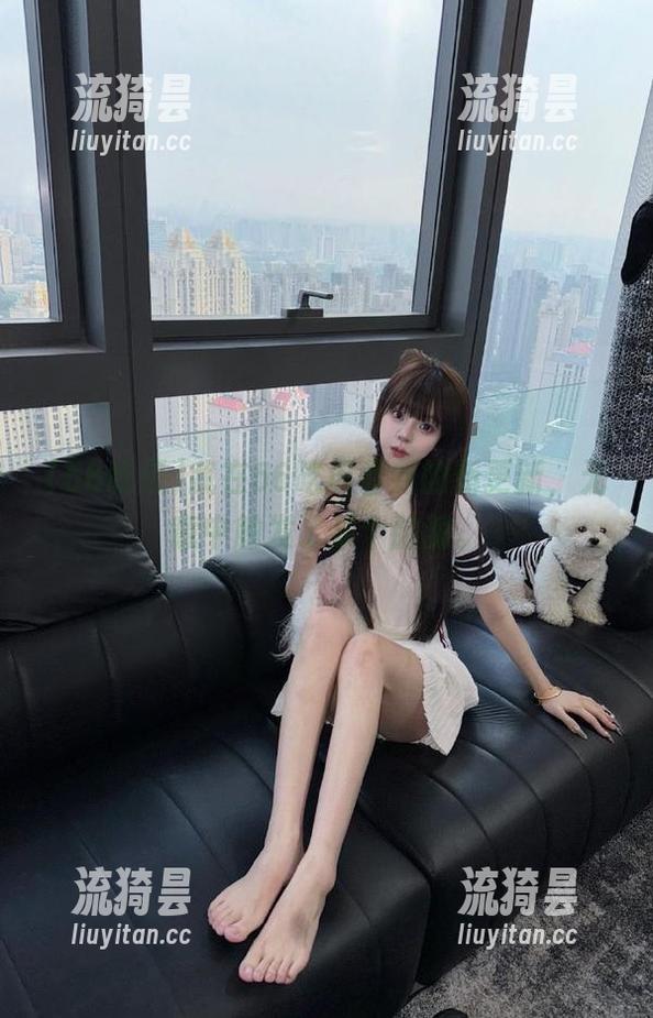 56吃瓜 我在56吃瓜看到的新更新,无意中触发了某个脑洞。