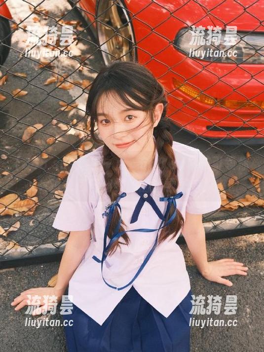 指尖一点，668.su导航引领你进入瓜田如梦般的哲学思考！