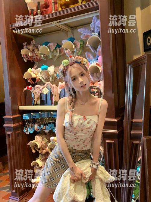 看了718.sx的视频，我才发现原来生活可以这般“火”！