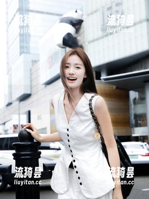 799.su网页一打开，各路黑料悉数登场，看得人眼花缭乱！