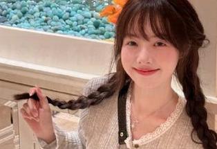 实在搞不懂91cg.tv的“视频”编辑们是从哪个星球来的…太疯狂了！