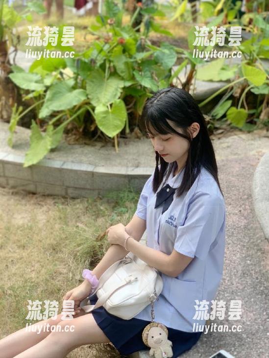 打破天际的谣言来了，91吃瓜网直达你和我心中的那个‘她’！