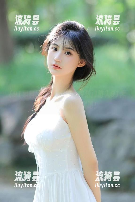 轻松一戳，传送门进入91黑料网，来这儿报到吧！