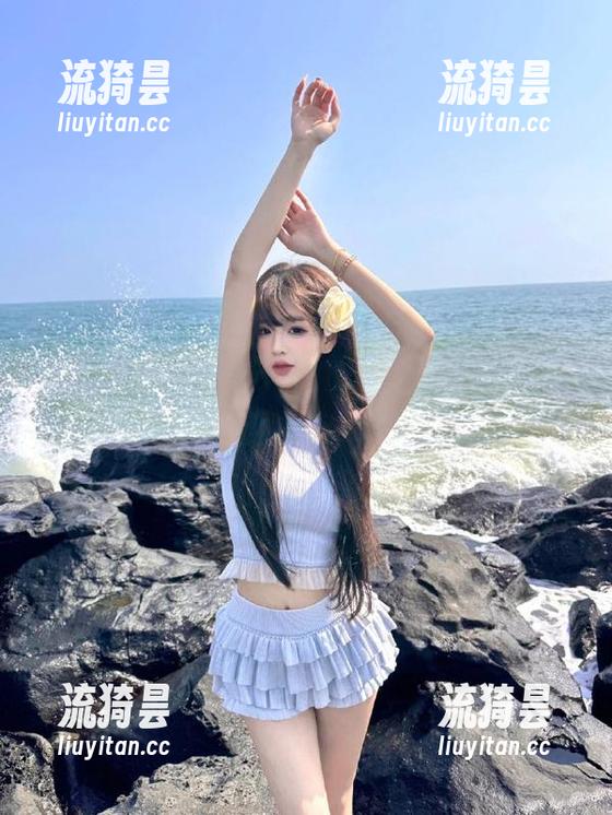 观看aaa和bbb之间的微妙，998.su默默揭穿不速之客。