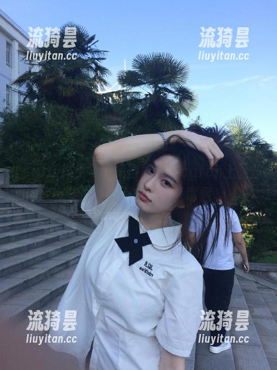 免费不见得真好，cgfun上面却有些瓜让我不自觉地舔嘴唇。