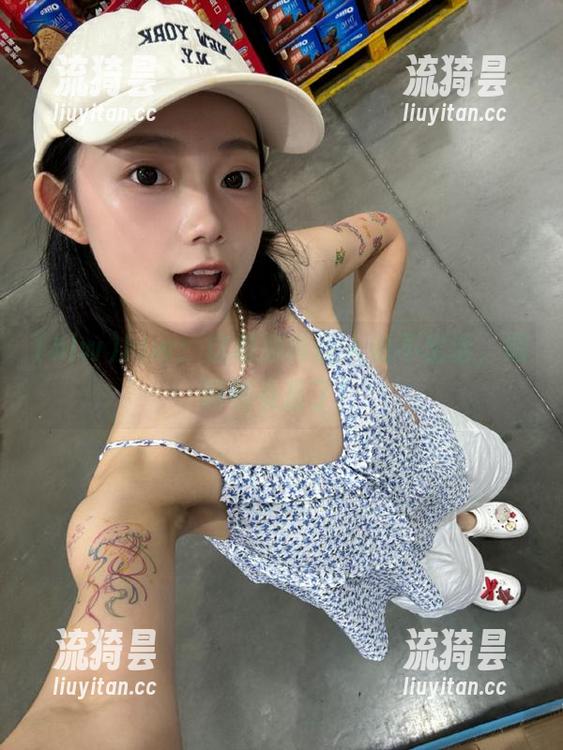 hlw hlw:这视频真让人说不出话,眼睛都看直了!