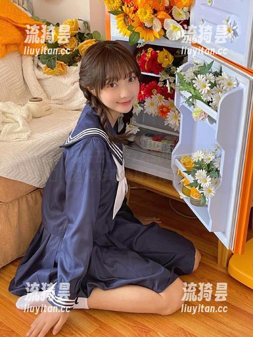 迷失在tttzzz.su的免费黑料入口，这种好奇心真是怪怪的！