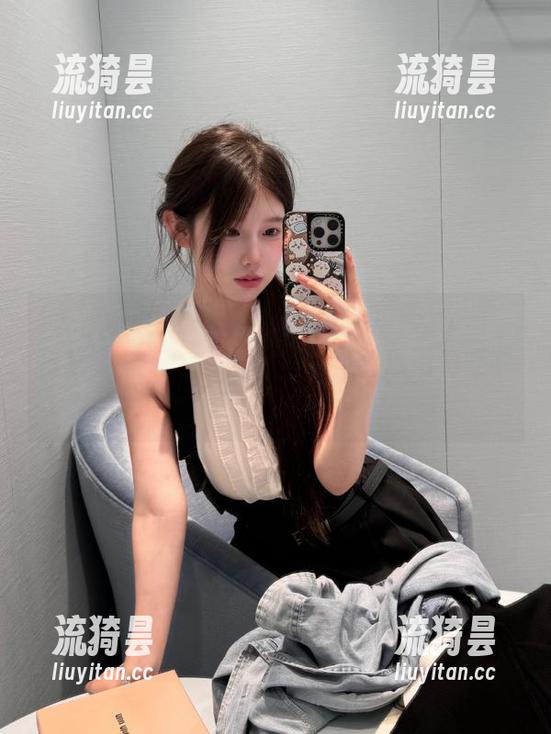 “www.吃瓜网.com”传送门：一键进入无底洞，看热闹不嫌事大！