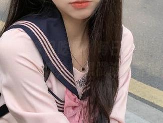 今日吃瓜：每日更新的视频看得让人心痒痒，真想戳进累计的瓜！
