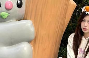 免费吃瓜网传送门，带你飞向七大姑八大姨的奇谈轶事！