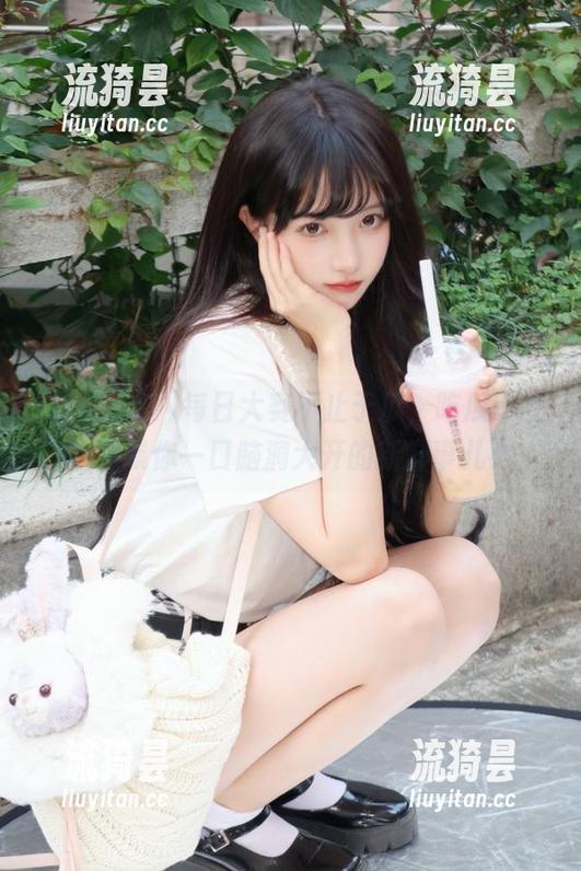 每日大赛不止于瓜，吃瓜911网站喂你一口脑洞大开的新鲜事儿！