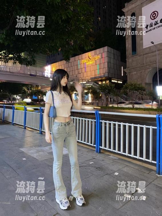 吃瓜网的资源简直丰富得像贪吃蛇，敢不敢在线挑战？