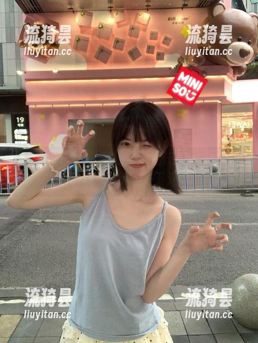 视频黑料上首页了！我只想说，吃瓜网红快来解释一下这剧情啊。