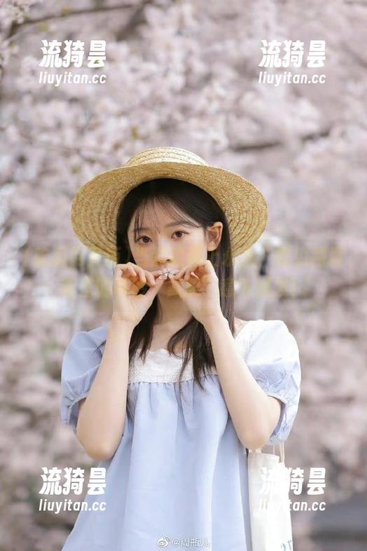 吃瓜网页版 当黑瓜遇上永久,吃瓜网页版里的奇妙“默契”意外爆发!