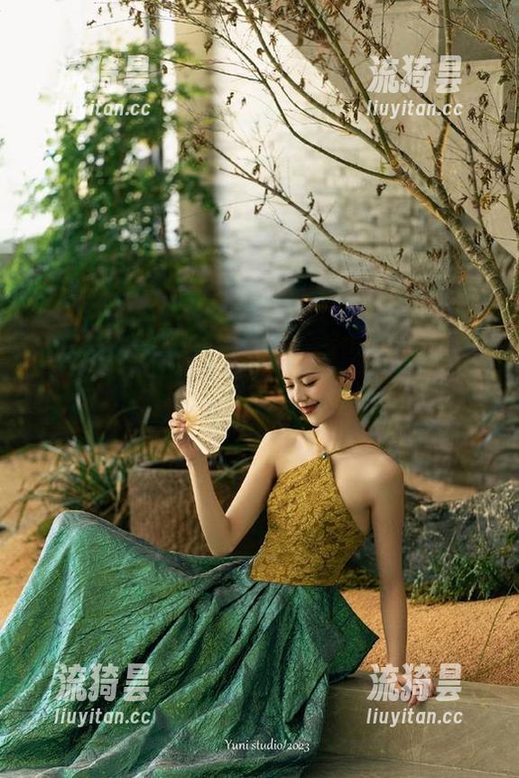 这最新的明星黑料让我脑子里都是画面，完完全全不敢想象的背后！