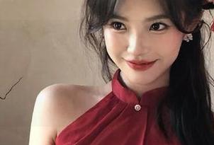 明星黑料发布：她心灵手巧的同时，竟然手残到……这是直线和曲线的关系吧！