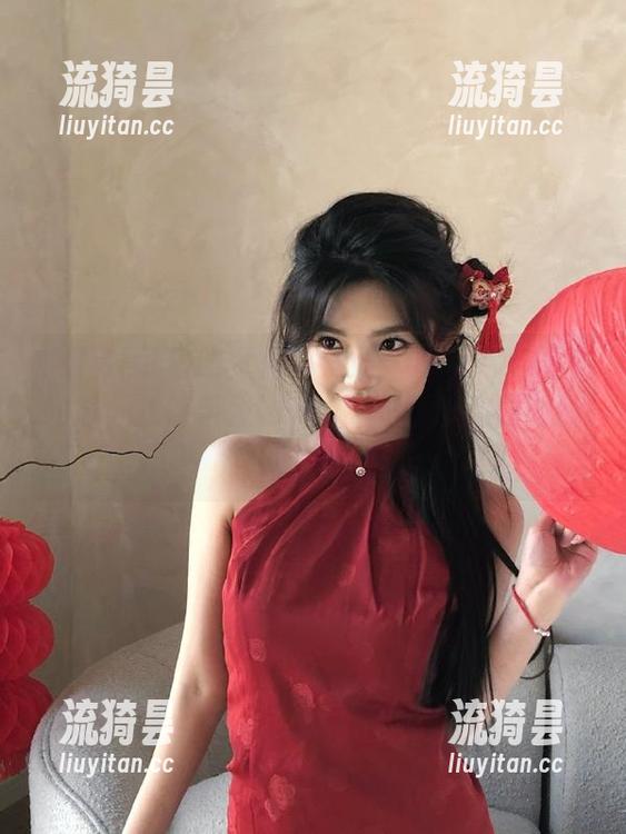 明星黑料发布：她心灵手巧的同时，竟然手残到……这是直线和曲线的关系吧！
