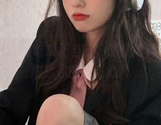吃瓜正当时，明星黑料直达，剧透你的好奇心。