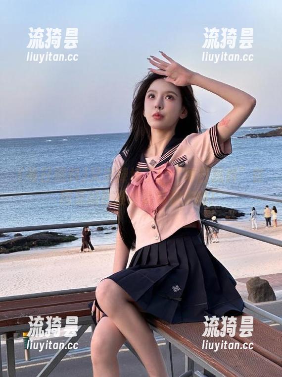 每日黑料 又来捧场了!“每日黑料”官网里的热搜排队等你来啃!