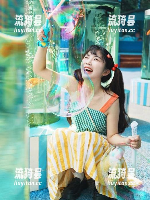 黑料91 “黑料91”官网:到底是什么让你忍不住想点开?