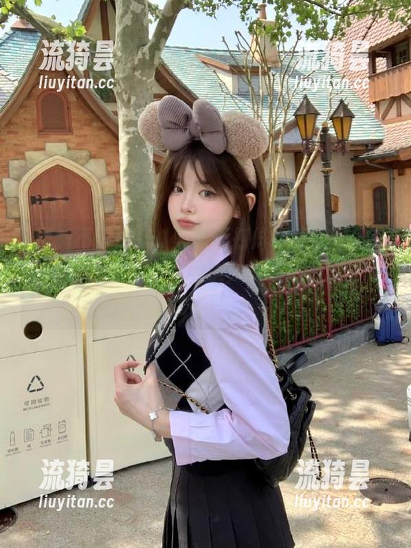 51黑料不打烊苹果版就像一本小说，情节跌宕起伏，我的心也跟着起伏啊！