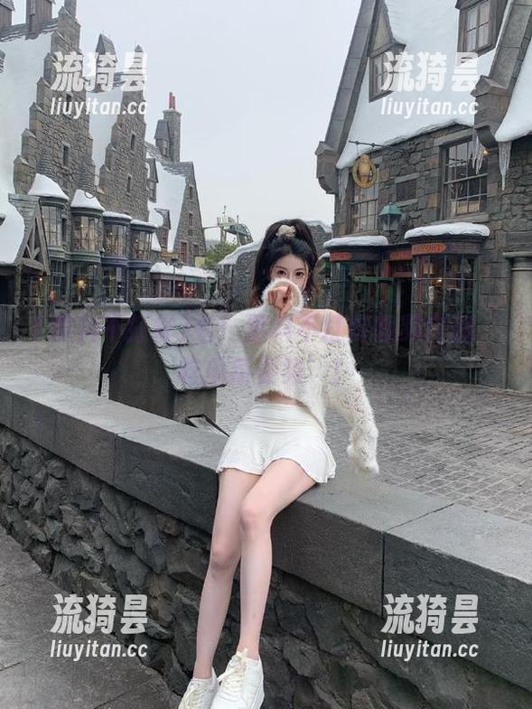 看！黑料不打烊视频自创‘吃瓜新姿势’！