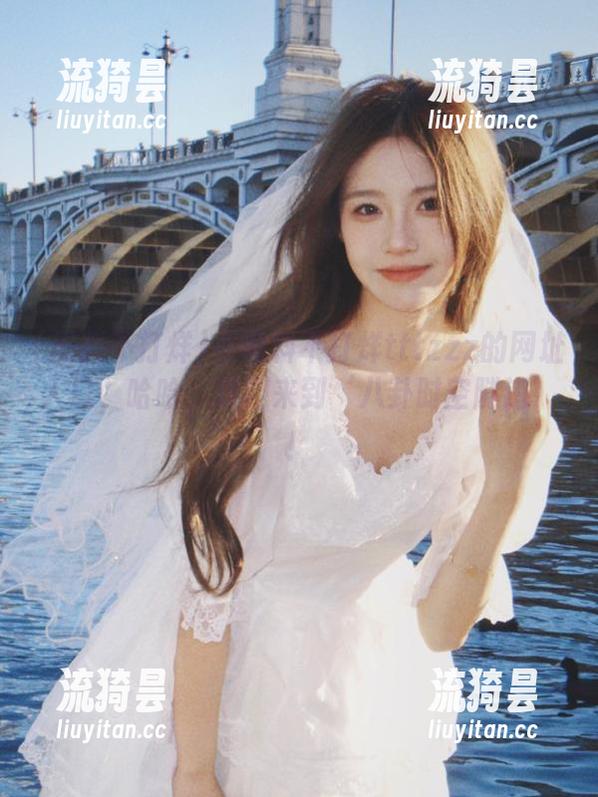 在黑料不打烊tttzzz的网址入口，哈哈，欢迎来到‘八卦时空隧道’！