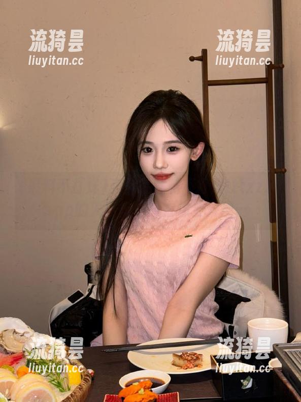 当你在黑料不打烊tttzzzapp的入口徘徊时，你会发现…