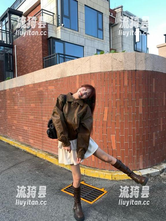 加个小关注，“万里长征黑料不打烊”新网站直达你那吃瓜心！