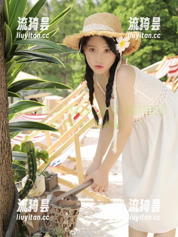 网址里藏着啥？黑料不打烊APP就像吃瓜神器！