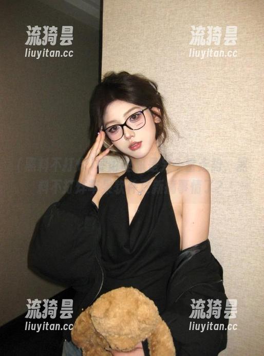 评论里却是另一番走势，黑料不打烊苹果软件更新搞事情了？