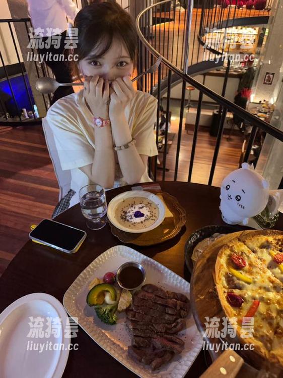 91黑料不打烊发布耐人寻味的剧透，今天我做个瓜农，顺便发个“洪福齐天”！