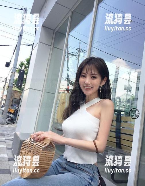 黑料吃瓜网 不用再在黑料吃瓜网的app里浪费流量,网页直接冲到八卦前线!