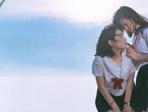 我登录黑料吃瓜网，幽暗的夜里，似乎听见一些翻盘的窃窃私语。