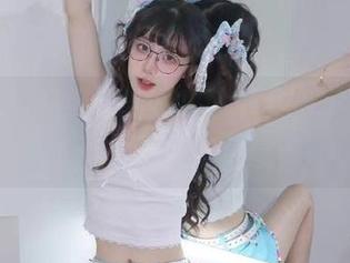 提供最真实的“黑料在线”跳槽线路，泡面与八卦双丰收！