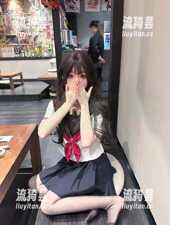 黑料正能量 传送门开启,tttzzz668.su黑料正能量带你走向瓜田,谁说吃瓜不可以边工作边放飞?