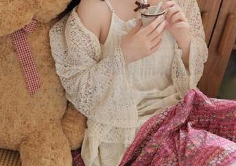 黑料社今天的黑料让人无语，网址都成了八卦集中营。