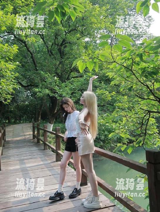又见黑料社，登录后能看啥？撩一下小心脏！