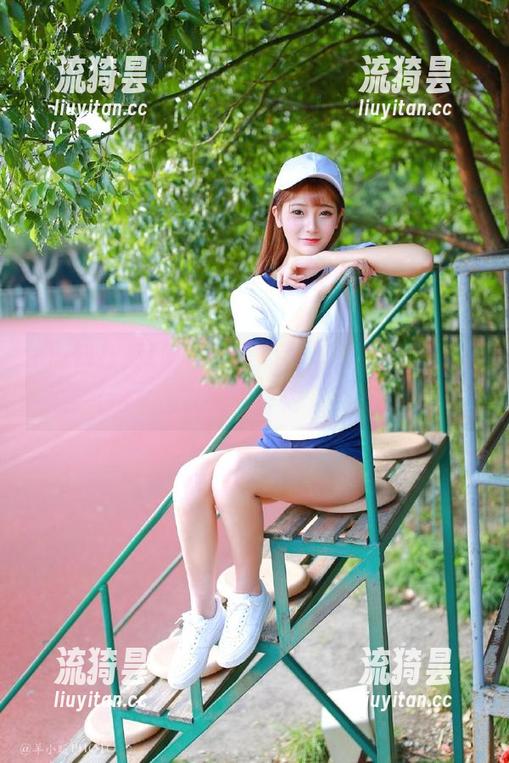就问你，黑料社苹果版的更新怎么又这么慢？我都等得有点心烦了。