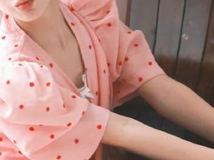 登录后，黑料社app带我进入了一个全新的吃瓜世界，你准备好了吗？