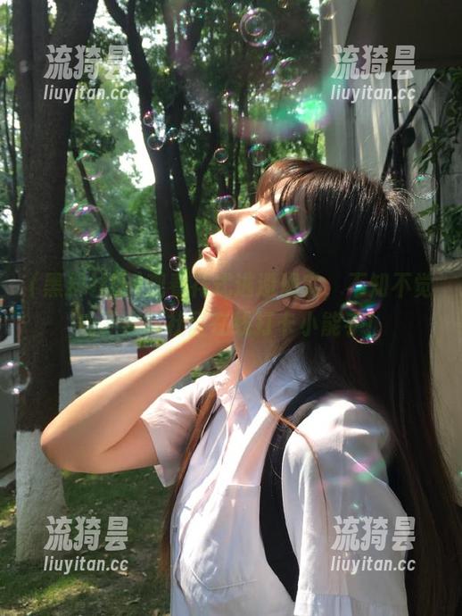 黑料社区 观看花式逃避现实,不知不觉成了黑料社区在线打卡小能手!