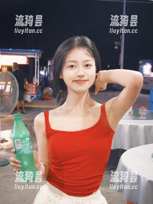 黑料网的ios版，夜深人静也不停歇，让你嗑瓜嗑到天明。